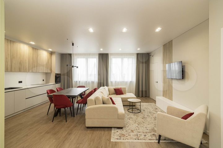 3-к. квартира, 92 м², 4/9 эт.