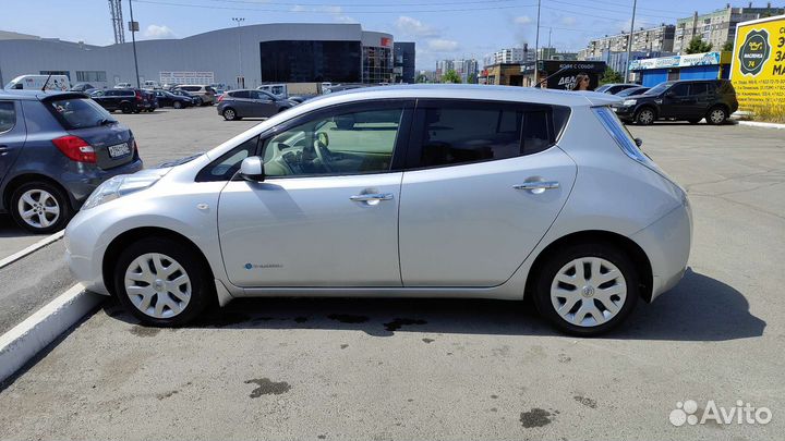 Nissan Leaf, 2014