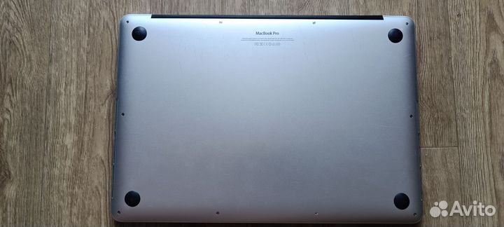 Apple MacBook Pro i7/16gb/256gb 15,6