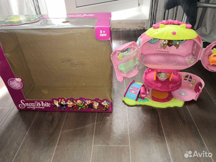 Игрушка Домик-дерево