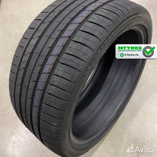 Tracmax X-Privilo RS01+ 275/45 R21 110Y