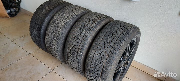 Dunlop Winter Sport 5 265/50 R19