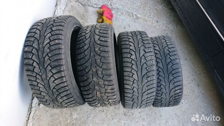 Nokian Tyres Hakkapeliitta 5 235/45 R17 97D