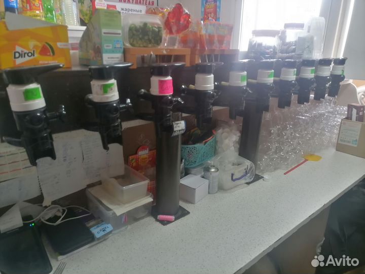 Пивная стойка с башней на 10 кранов