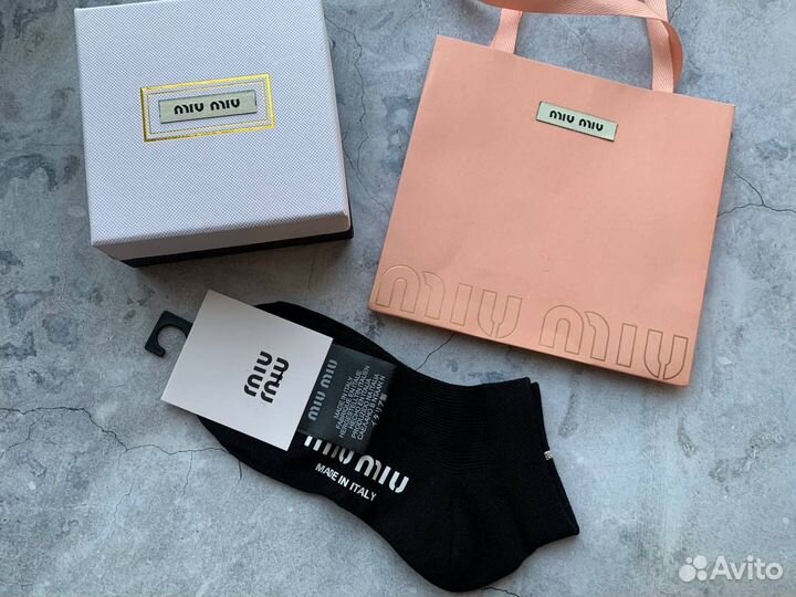 Короткие носки MIU MIU