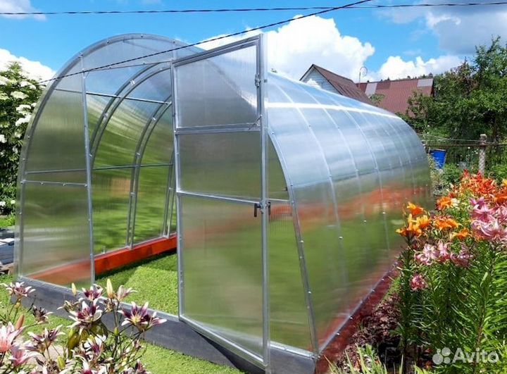 Теплица из поликарбоната