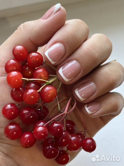 Маникюр / педикюр