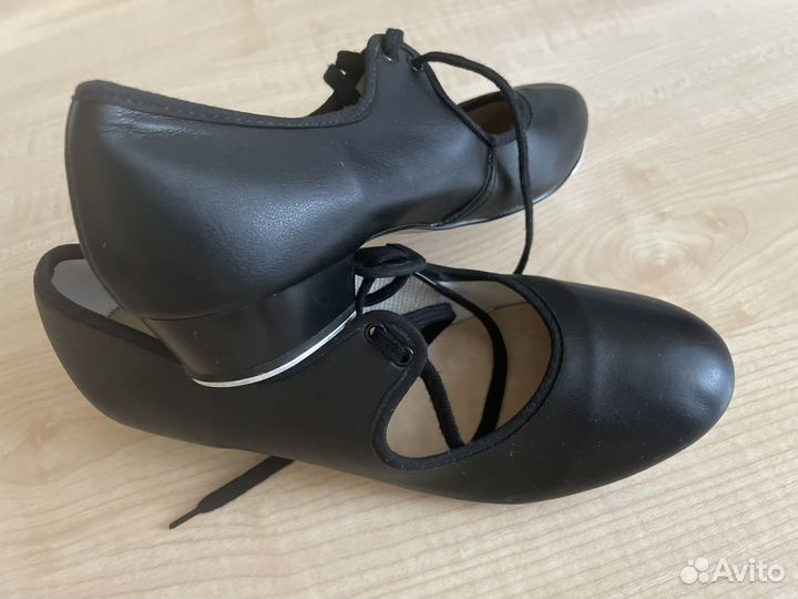 Туфли для танцев с металич. набойками кожа