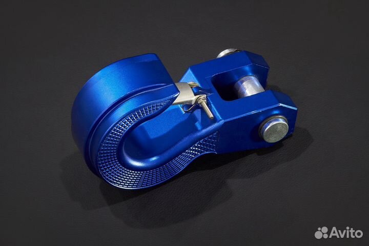 Буксировочный крюк BMS алюминиевый