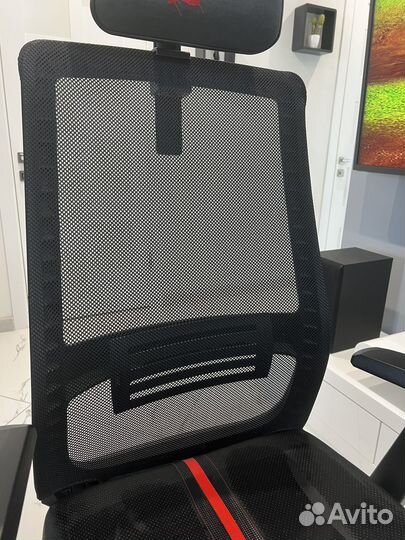Компьютерное кресло