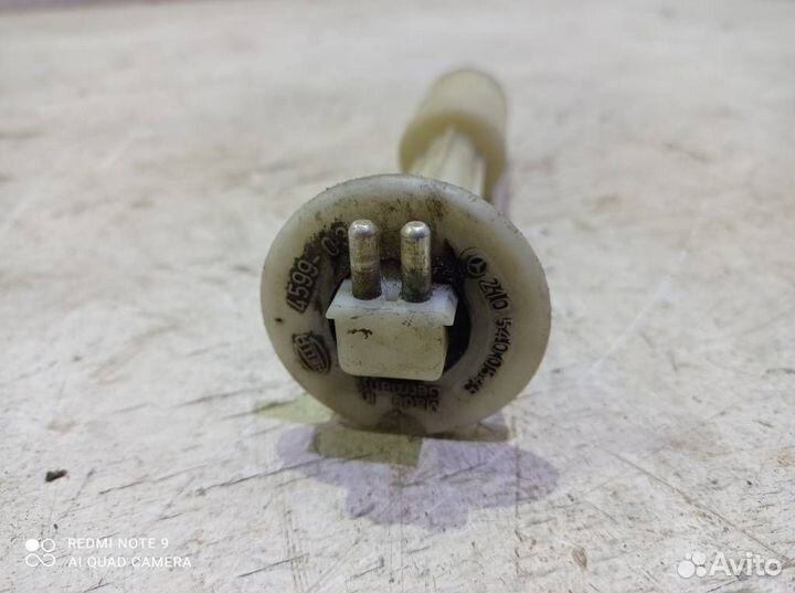 Датчик уровня бачка омывателя