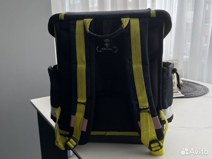 Рюкзак школьный для мальчика ортопедический