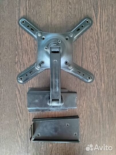 Кронштейн для телевизора на стену