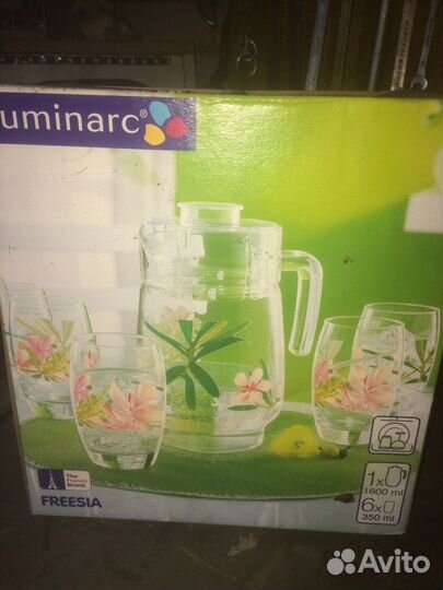 Кувшин с 6 стаканами