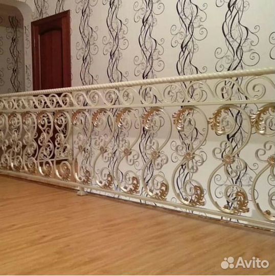 Кованая лестница в Дербенте