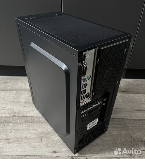 Игровой компьютер Ryzen 5 2600X/16gb/GTX 1660 TI