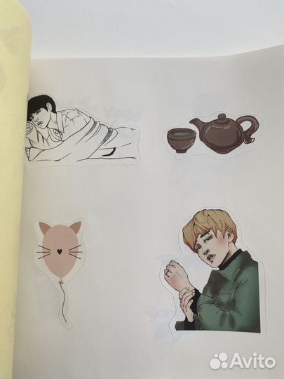 Альбом с наклейками. K-Pop наклейки