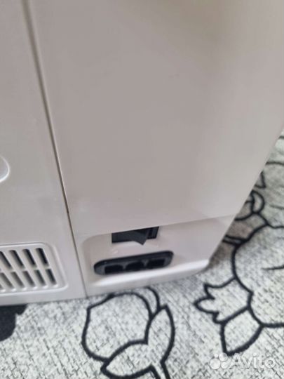 Швейная машина Чайка 145м