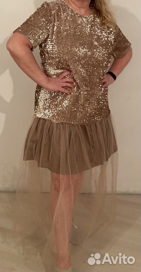 Платье с пайетками женское