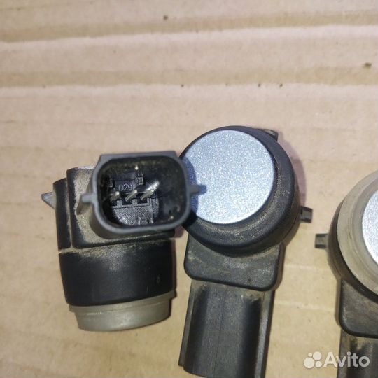 Парктроник Chevrolet Cruze седан 2011