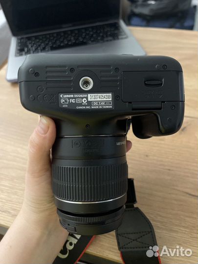 Фотоаппарат Canon EOS 1100D Kit + Телеобъектив