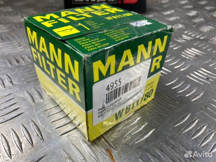 Фильтр масляный Mann-Filter W811/80