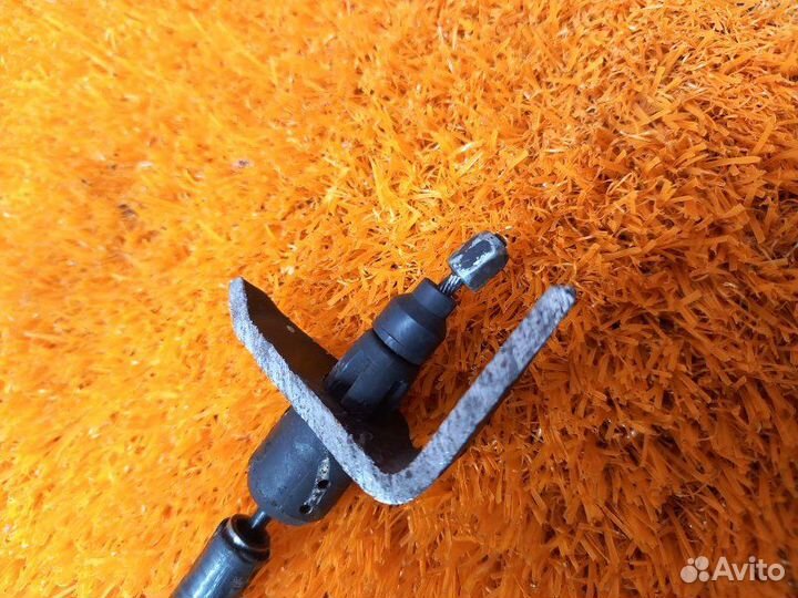 Трос ручника задний правый Mercedes-Benz M-Class