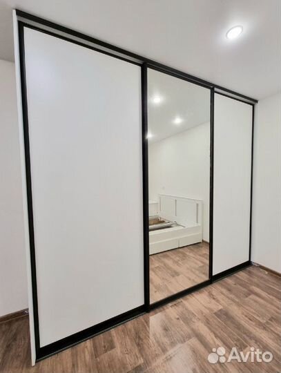 Встроенный шкаф