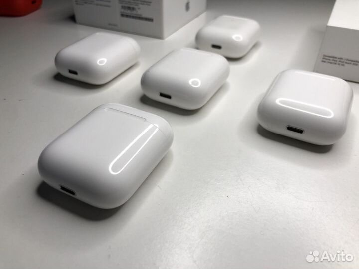 Кейс для AirPods 1 / 2 / 2 Беспроводной оригинал