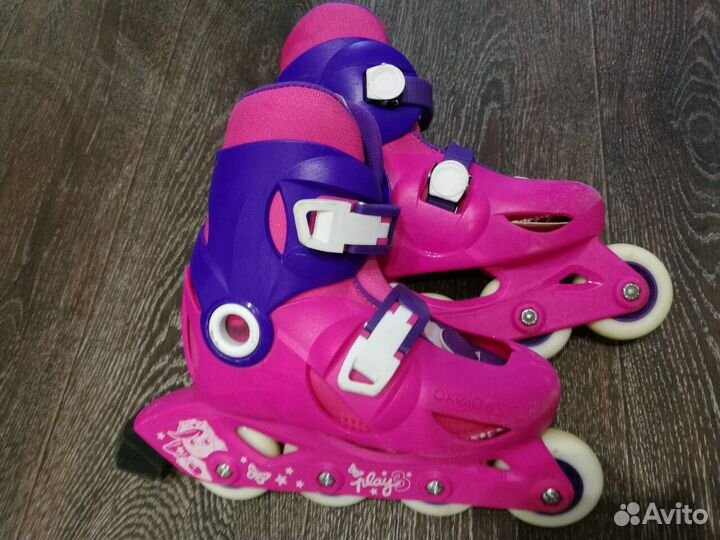 Роликовые коньки с защитой и шлемом