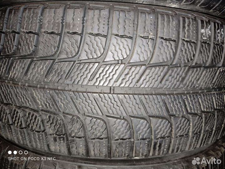 Michelin X-Ice 215/55 R17