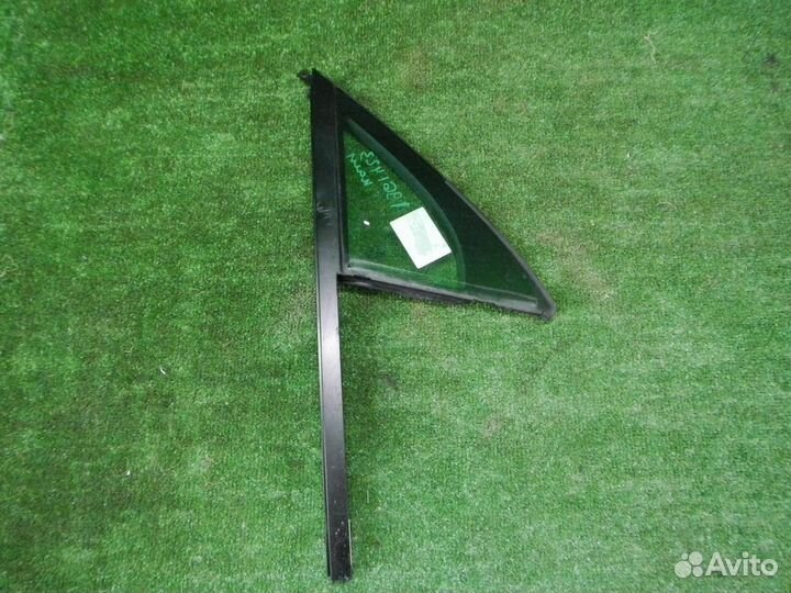 Форточка двери передняя правая VW Touareg 2 NF (20