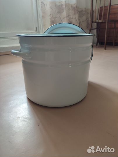 Кастрюля эмалированная 20л