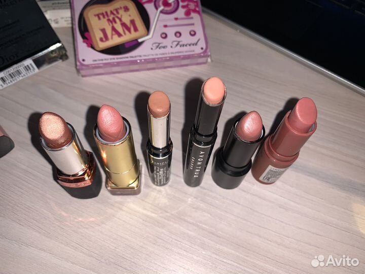 Нюдовая помада