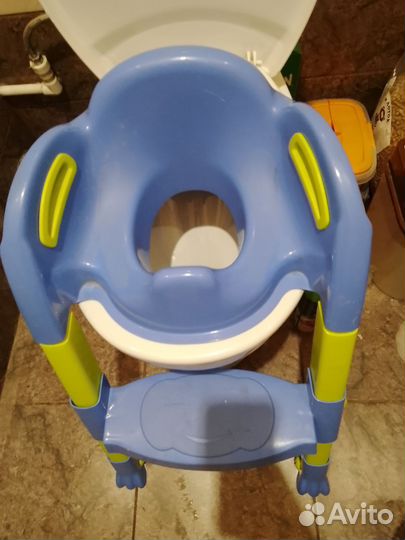 Сидушка на унитаз со ступенькой