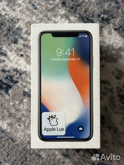iPhone X, 64 ГБ