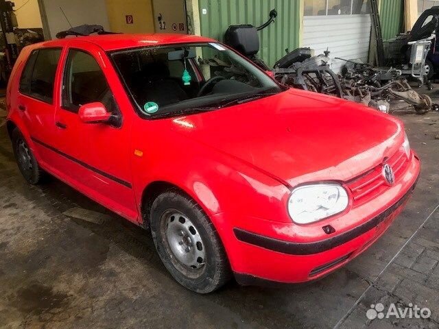 Разбор на запчасти Volkswagen Golf 4 1997-2005