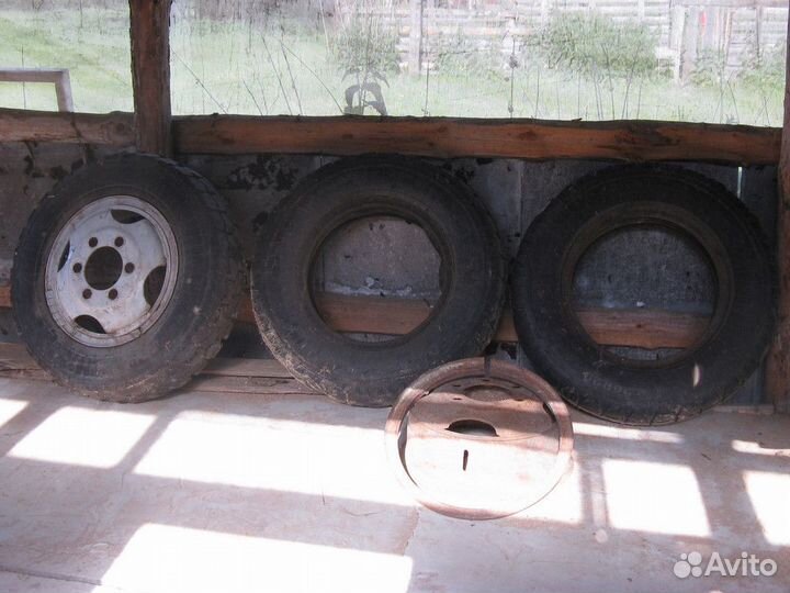 Шины, колеса для автомобиля газ, паз