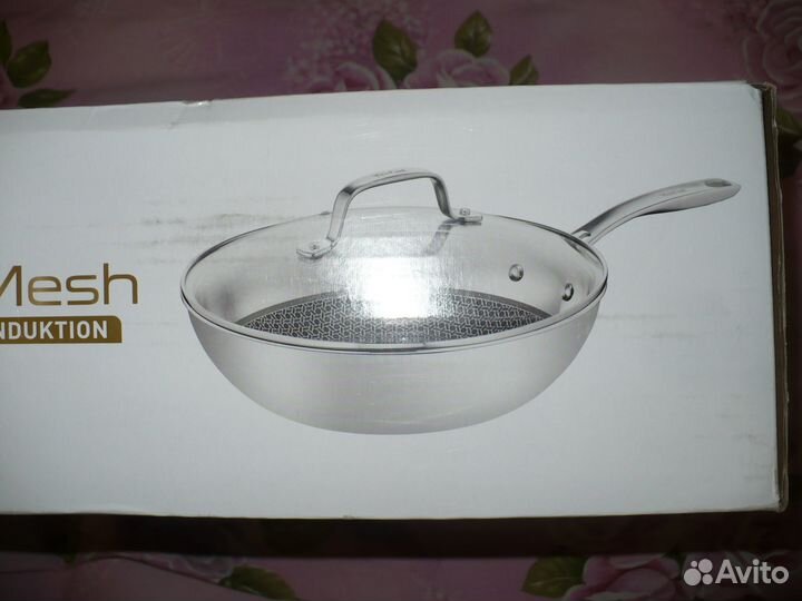 Вок-сковорода Tefal Eternal Mesh E4971634, 28 см