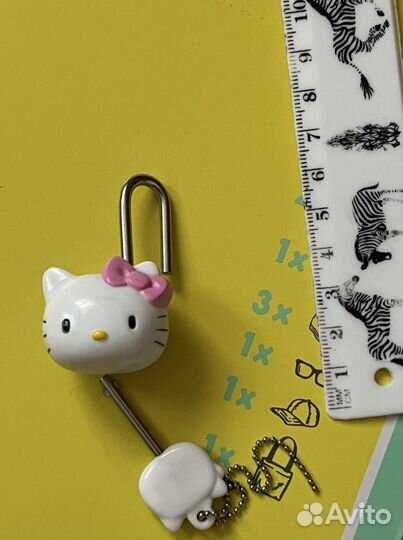 Замок hello kitty