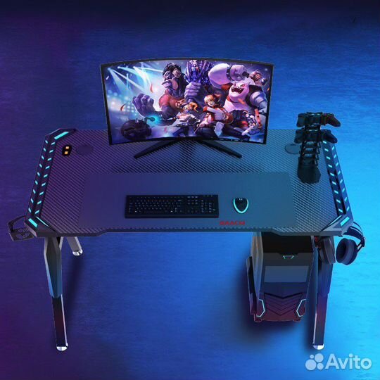 Компьютерный стол,геймерский стол