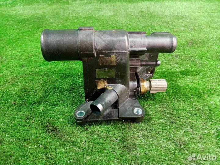 Фланец системы охлаждения Volvo S40 2 B4204S3