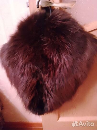 Меховой воротник енот