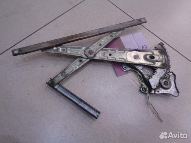 Стеклоподъемник задний левый электрический Infini