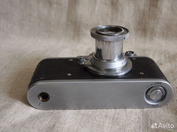 Пленочный фотоаппарат Зоркий 1