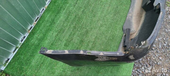 Бампер задний Mitsubishi Airtrek CU4W 2005