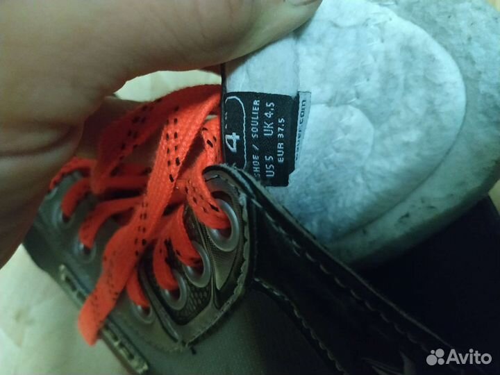 Хоккейные коньки bauer х5.0