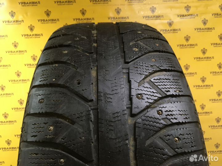 Bridgestone Ice Cruiser 7000 285/65 R17 116T
