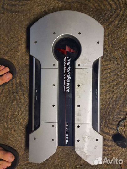 Усилитель precision power DCX300.4