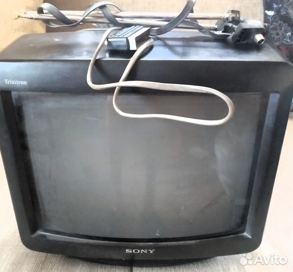 Телевизор Sony Trinitron kv M1400k
